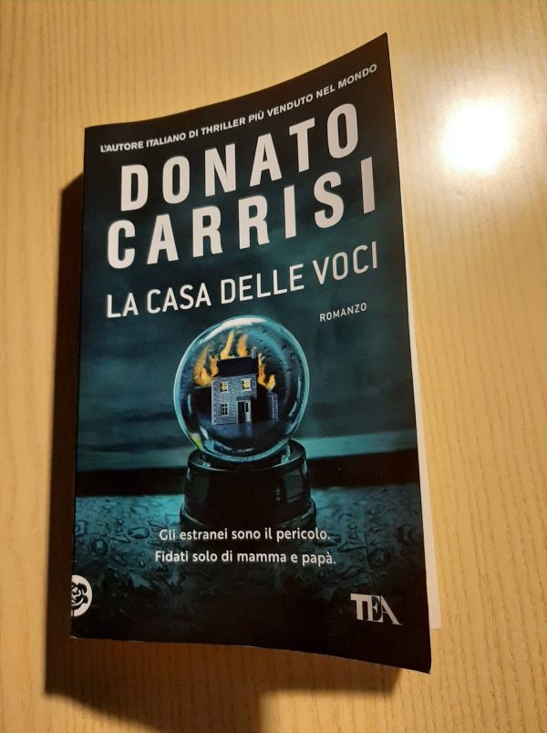 DONATO CARRISI: A FINE NOVEMBRE IL SEGUITO DE 'LA CASA DELLE VOCI' -  FreeTopix